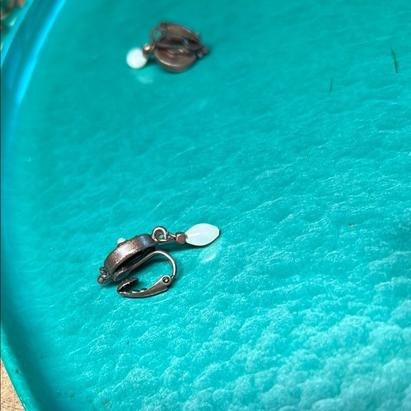 Elegant White and Bronze Dangle Earrings - Picture 12 of 13